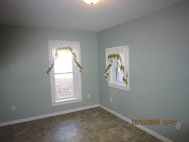 Foto del edificio - 318 E Madison St