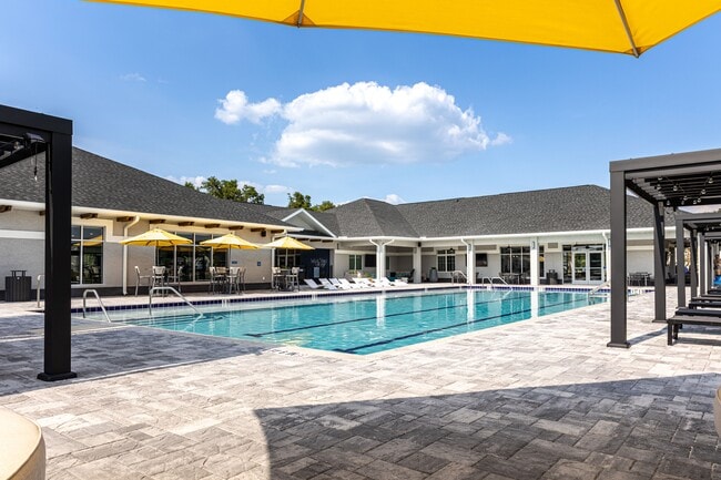 Building Photo - West Shire Village