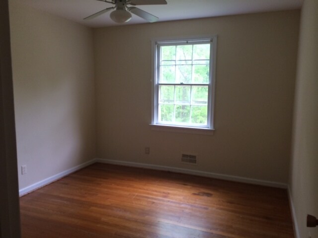 Building Photo - 10411 Duryea Dr
