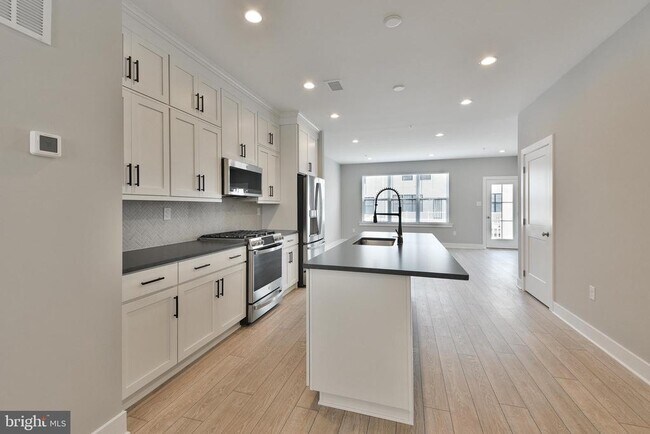 Foto del edificio - 328 Walnut St