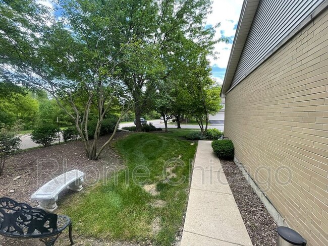 Building Photo - 1028 Silvana Ct