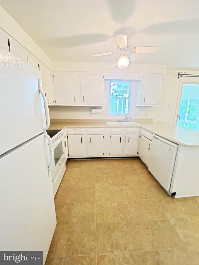 204 Madison Ave, Saint Michaels, MD 21663 House Rental in Saint