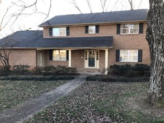 Primary Photo - 304 E Heritage Dr