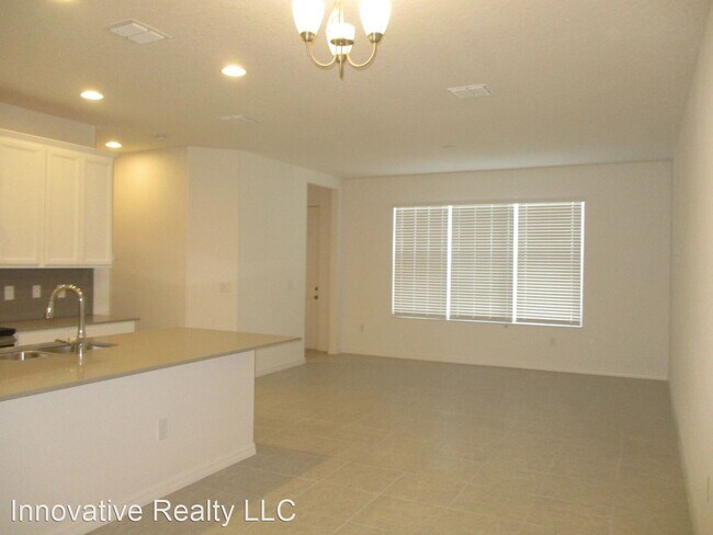 Foto del edificio - 3 br, 2.5 bath House - 7736 Bowery Drive