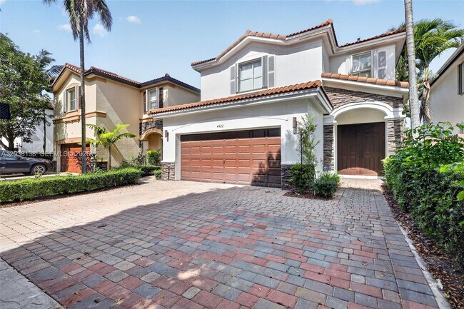 Foto del edificio - 4422 NW 112th Ct