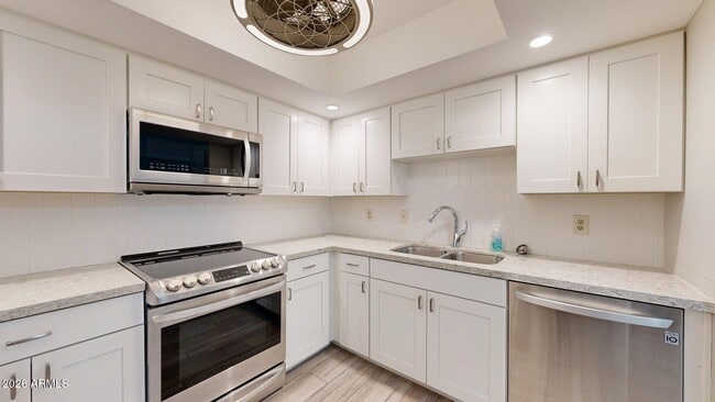 Foto del edificio - 4200 N Miller Rd