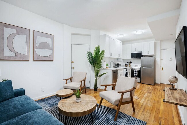 Foto del edificio - 320 E 109th St