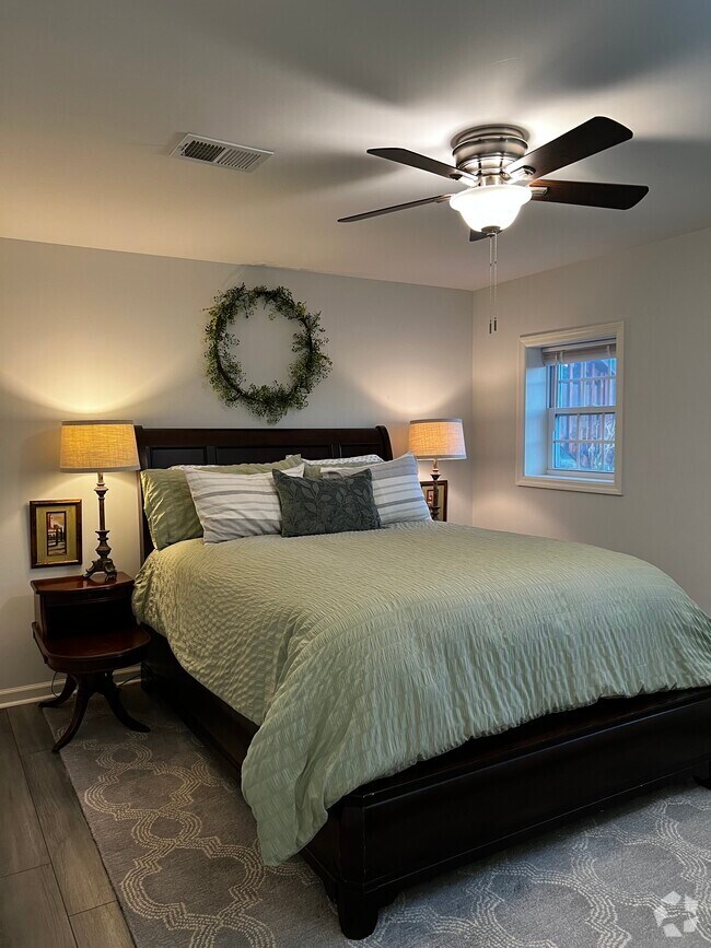 Greenland Estates Houses under 1,000 Nashville, TN 1 Homes