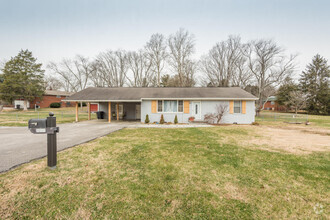 Building Photo - 3611 Essary Dr