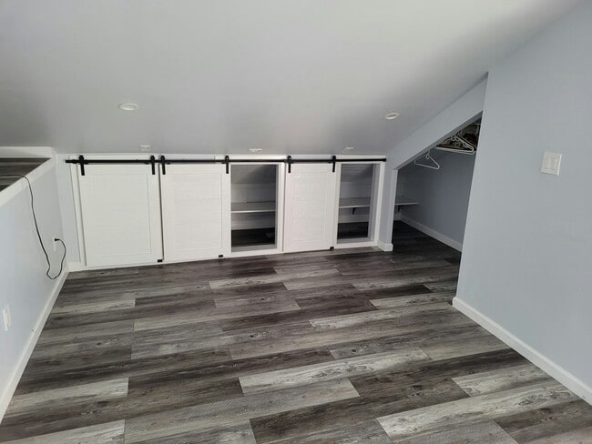 Foto del edificio - 1615-1617 D St, Unit 1617D