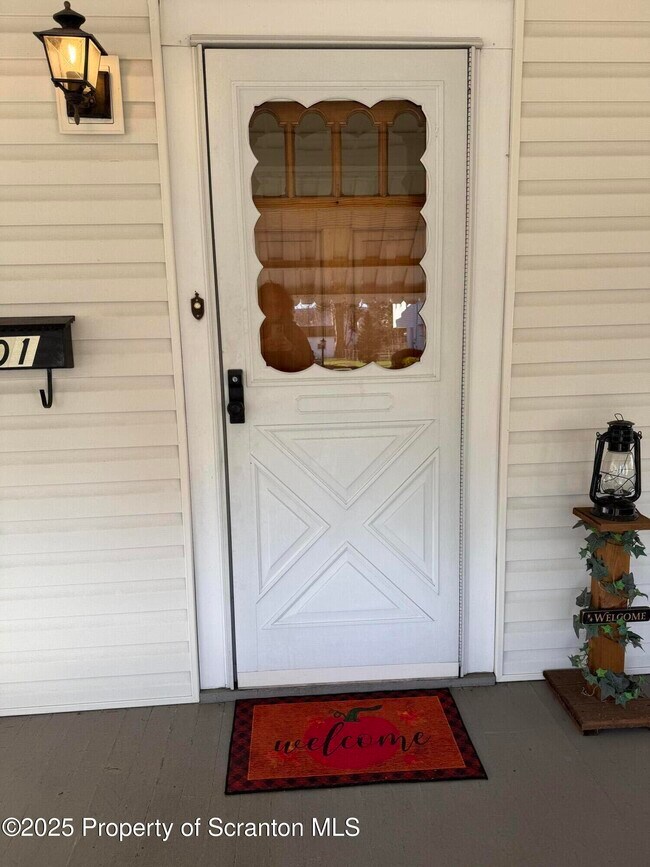 Foto del edificio - 301 Monument Ave