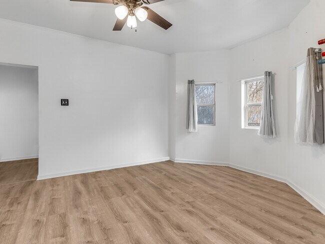 Foto del edificio - 608 Woodruff Ave