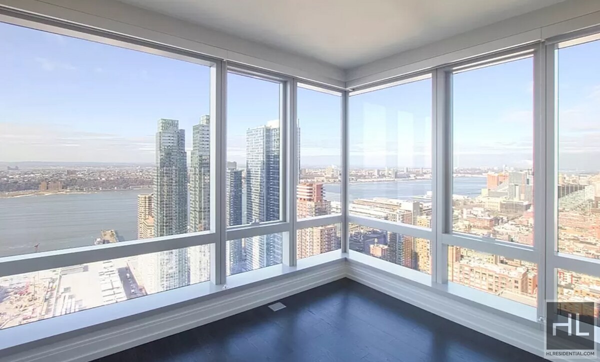 Foto principal - 555 10th Avenue
