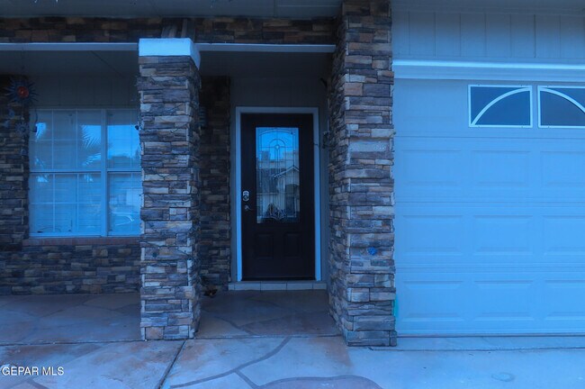 Foto del edificio - 3493 Yellow Rose St