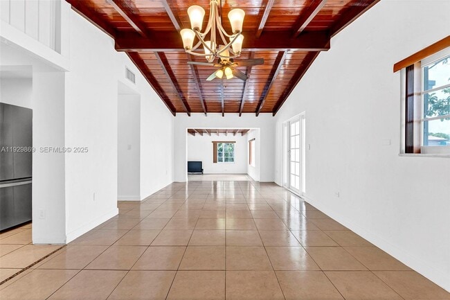 Foto del edificio - 361 SE 6th Ave