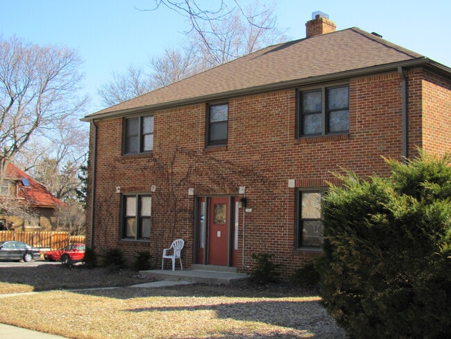Building Photo - 3804 N Humboldt Blvd