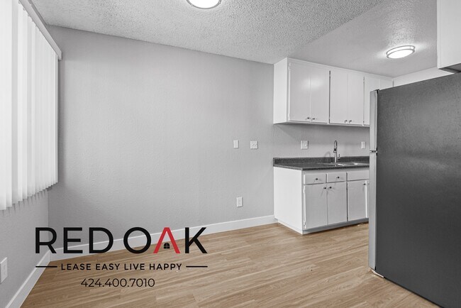 Building Photo - 13325 Heacock St