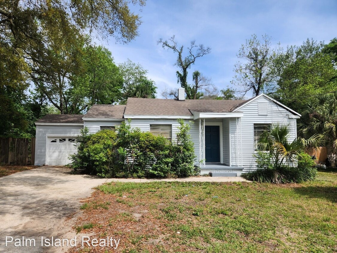 Primary Photo - 2 br, 1 bath House - 1 Keys Ct
