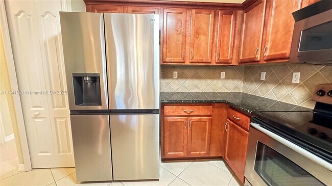 Foto del edificio - 12874 SW 31st Ct