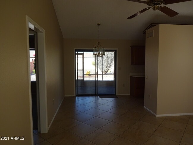 Building Photo - 13722 W Gable Hill Dr