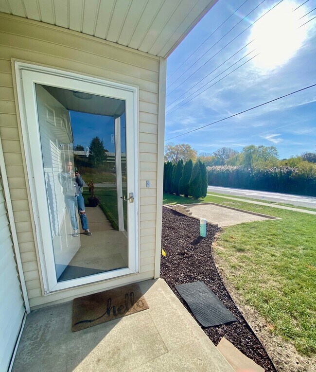 1100 Emma Ct, Valparaiso, IN 46383 Townhome Rentals in Valparaiso IN