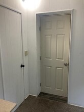 Building Photo - 244 N Vine St