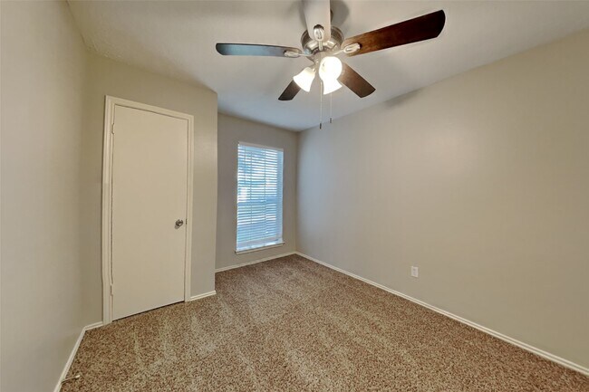 Building Photo - 11910 Westwold Dr