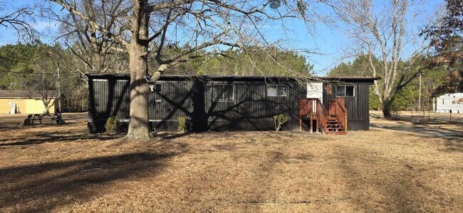 Foto del edificio - 2623 W Black Creek Rd