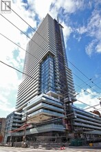 Building Photo - 161 Roehampton Ave