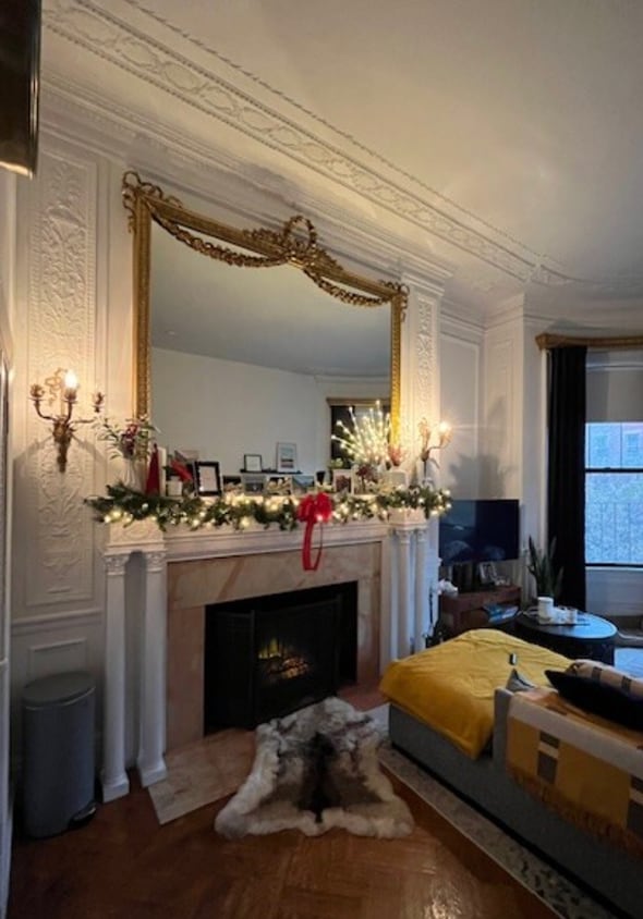 Primary Photo - 465 Beacon St
