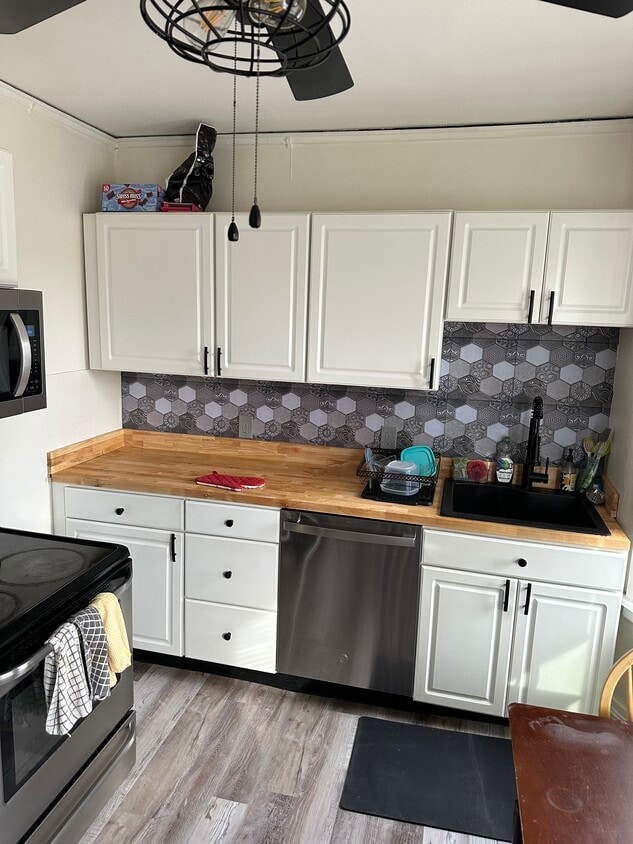 Foto principal - 741 Myrtle Ave