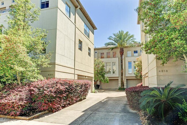 Foto del edificio - 4311 Feagan St