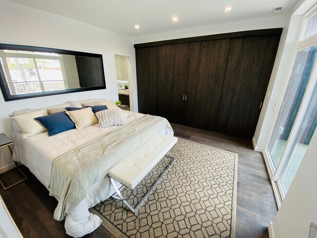 Foto del edificio - 1921 S Jefferson St