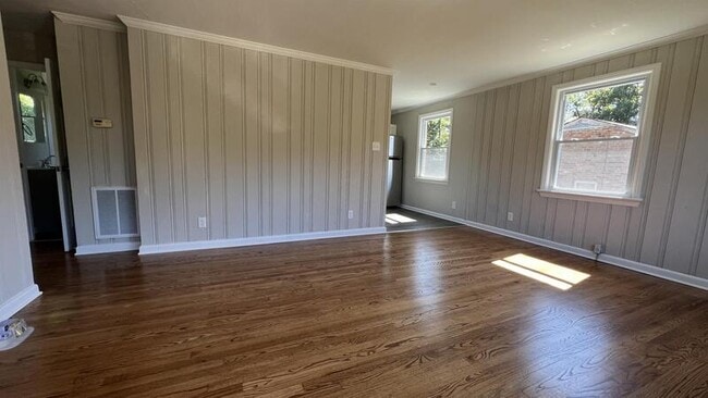 Building Photo - 2802 Kulman Pl