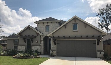 Building Photo - 3750 Pinebrook Hollow Ln