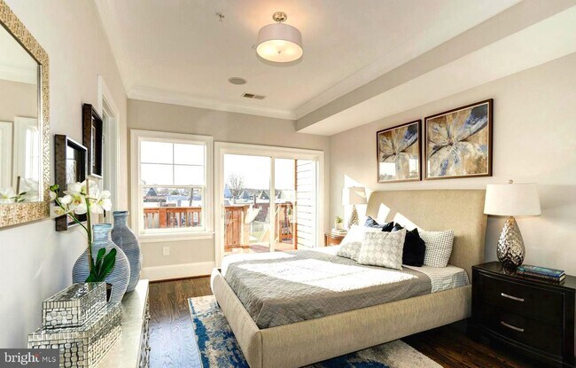 Foto del edificio - 3624 10th St NW