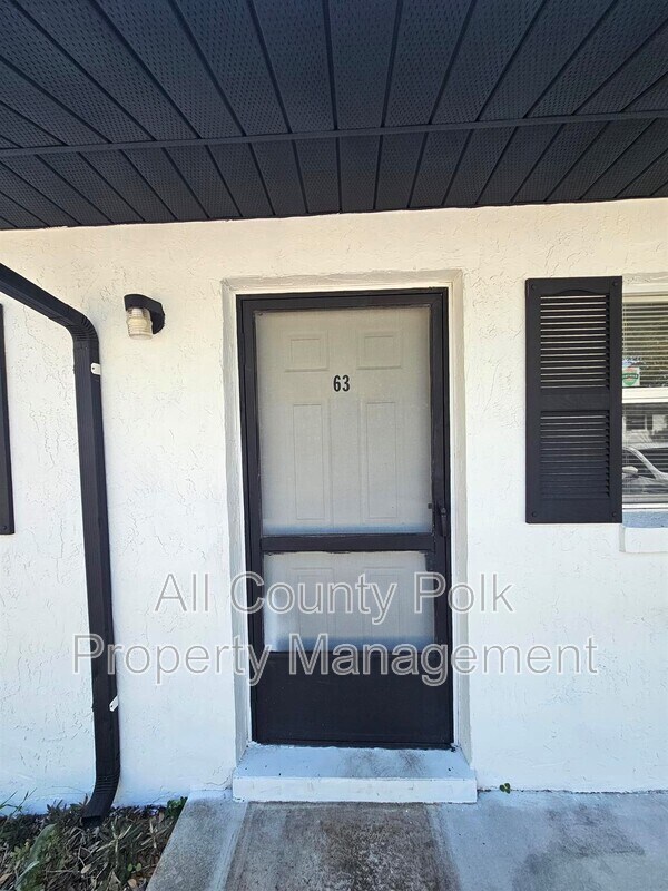 Foto del edificio - 455 Buck Moore Rd