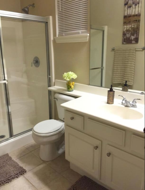 Building Photo - 7903 Hall Ave