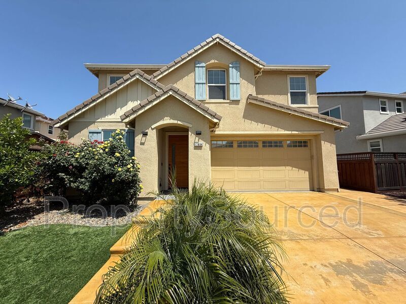 Primary Photo - 17894 Amador Dr