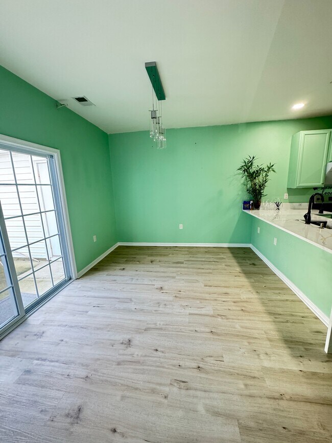 Foto del edificio - 1307 Emsworth Dr