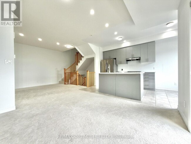 Building Photo - 406 Chaffey St