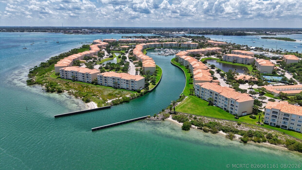 Foto del edificio - 15 Harbour Isle Dr W