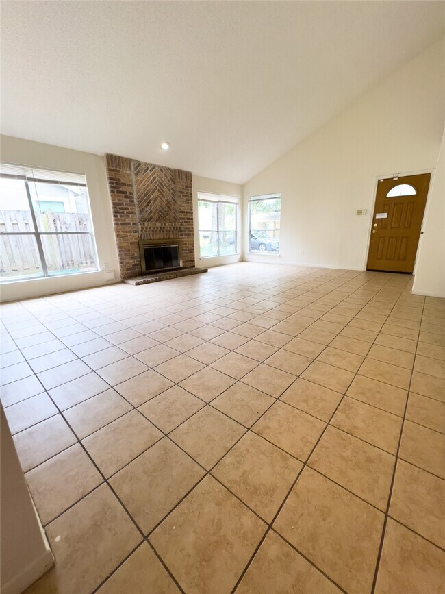 Foto del edificio - 2827 Waypark Dr