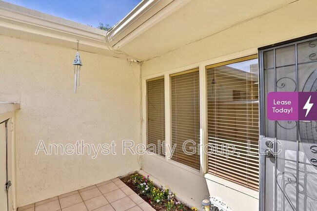 Building Photo - 649 S Power Rd