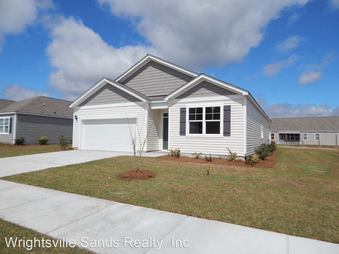 2784 Magnolia Dr NE, Leland, NC 28451 House Rental in Leland, NC