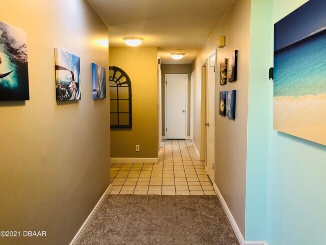 Foto del edificio - 3011 Princeton Ave