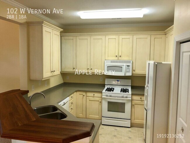 Building Photo - Wonderful 2 bedroom in downtown Wake Fores...