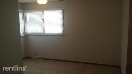 Building Photo - 3859 Beeline Rd