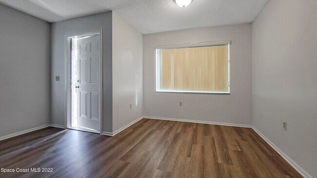 Building Photo - 1358 Westover St