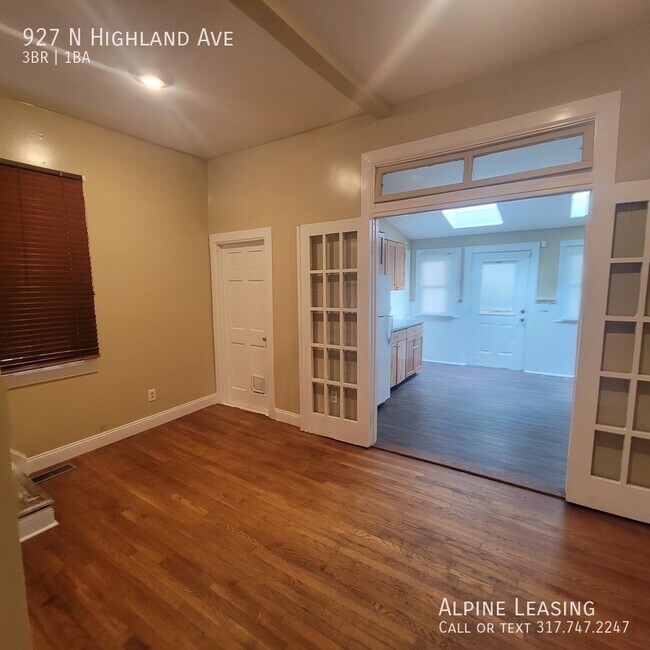 Foto del edificio - 927 N Highland Ave